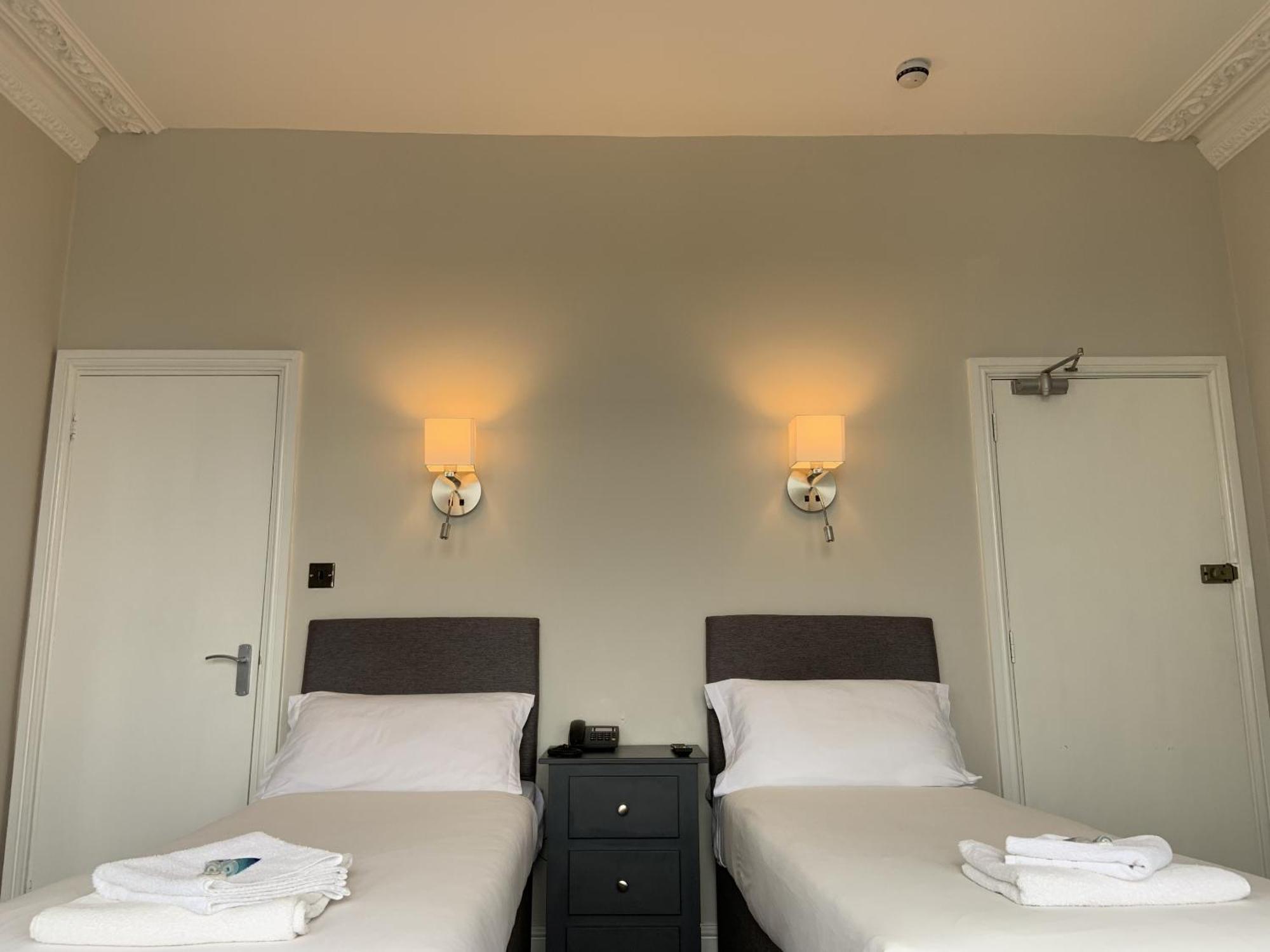 Arona Guest Hotel Great Yarmouth Exterior foto